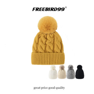 FREEBIRD99 pom pom beanie hat